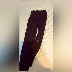 I am selling LuluLemon Leggings! Only worn twice!
